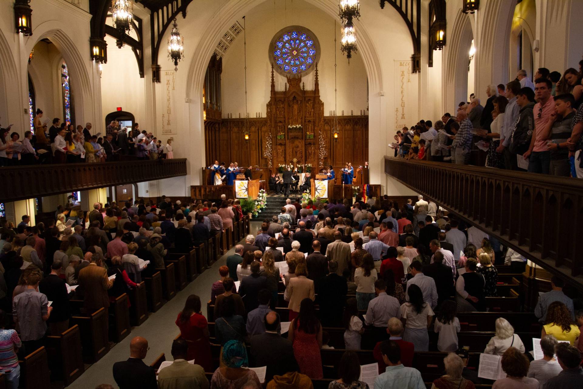 View of full sanctuary